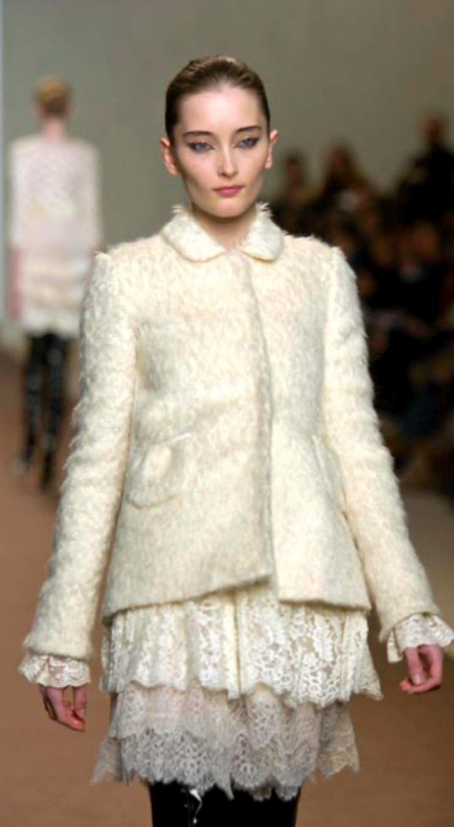 Anna Molinari ~ F/W 2005 Vintage Creme Cashmere Lace Dress