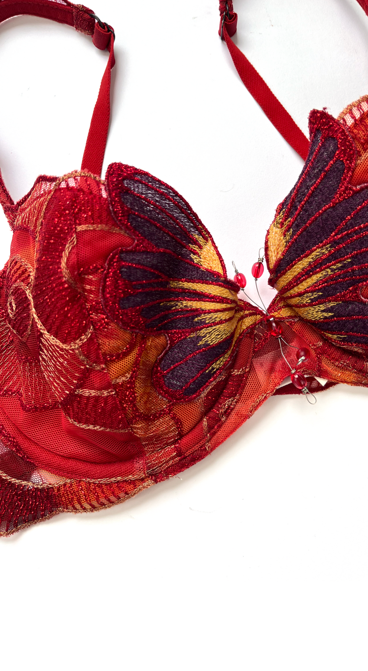 Ravage ~ 2000s Luxurious Red Butterfly Bra