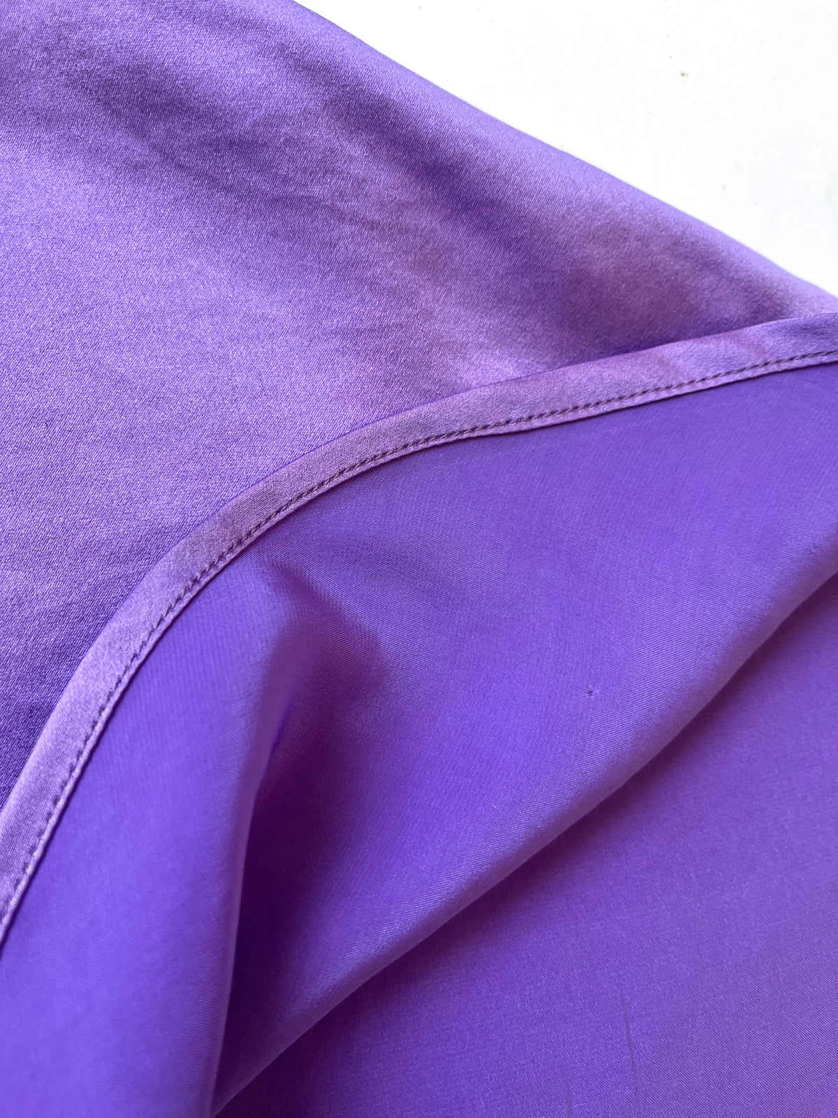 Voyage ~ 2000s purple silk velvet appliqué strap dress S-M