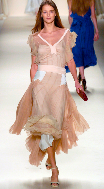 CHLOÉ ~ Runway FW 2005 by Phoebe Philo Ethereal Silk Dress